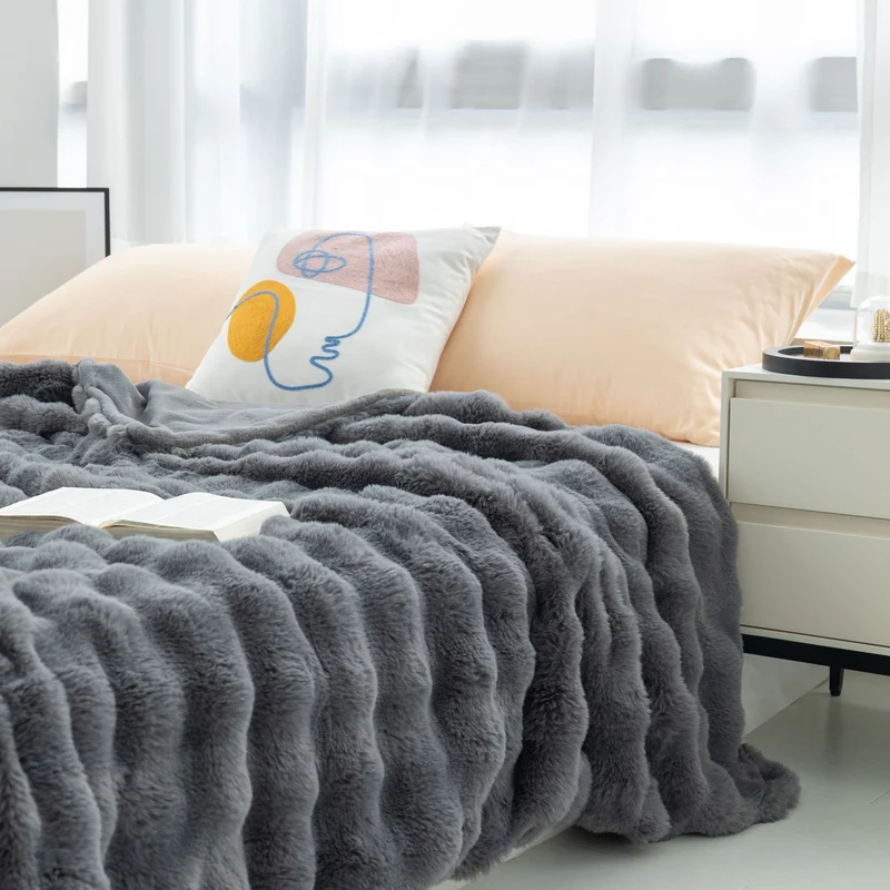 Comfortable Double-Sided Winter Blanket
