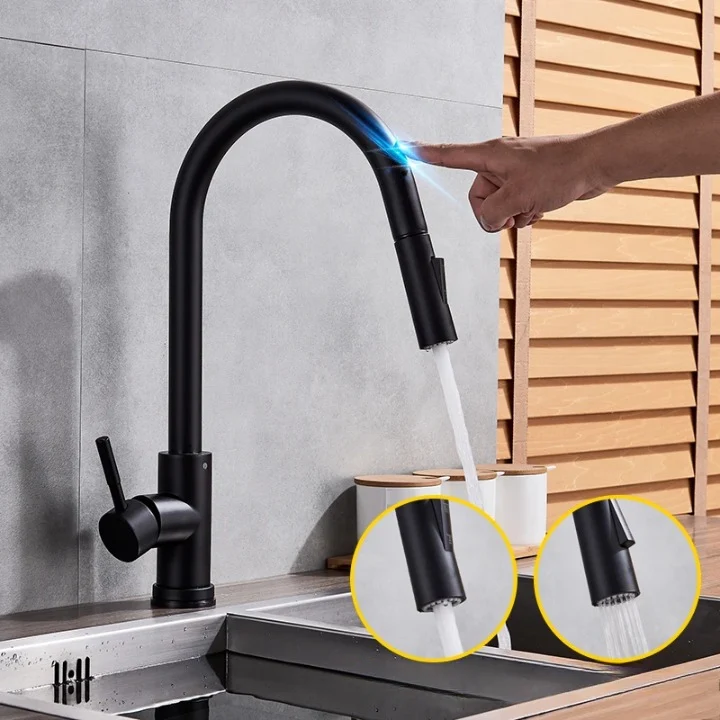 Elegant Kitchen Faucet with Pull-Out Head