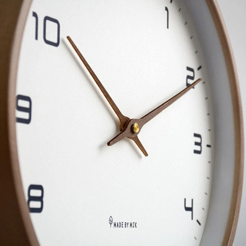 Elegant Wooden Wall Clock – Scandinavian Minimalist Design
