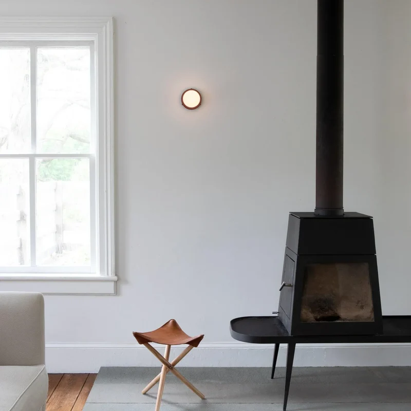 Versatile modern wall and ceiling lamp