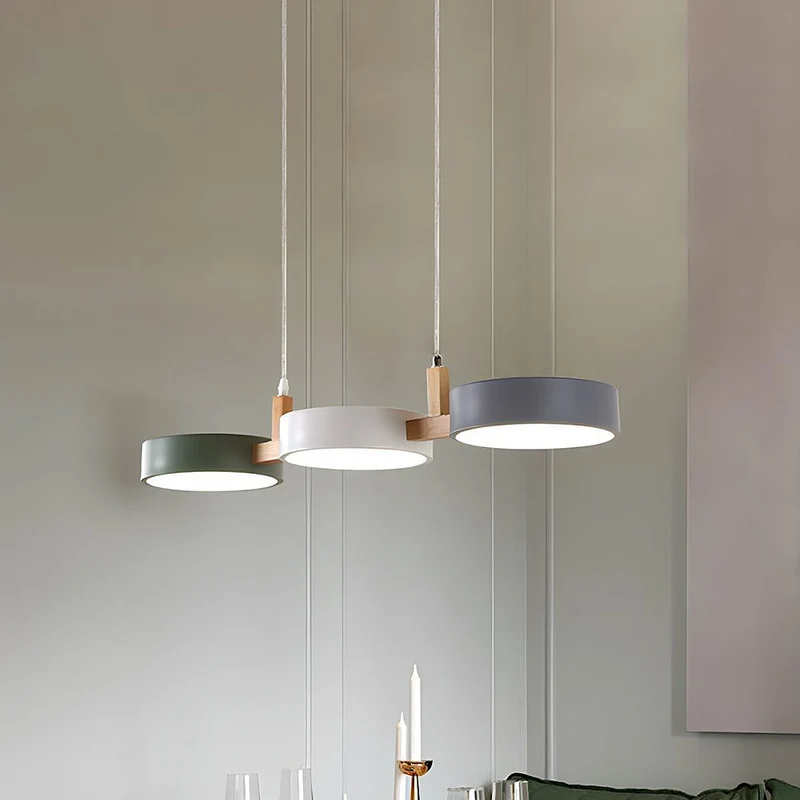 Warm Nordic minimalist pendant lamp