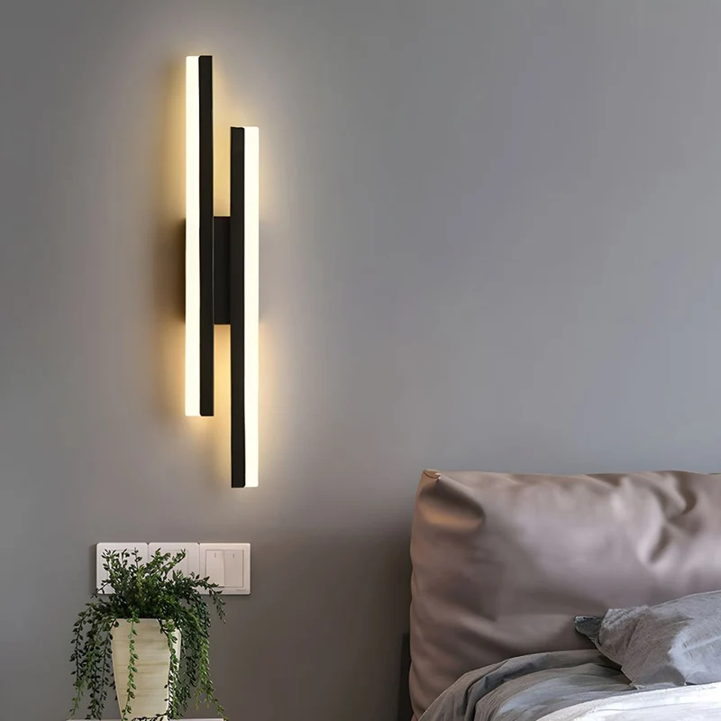 Sophisticated slim LED wall lamp