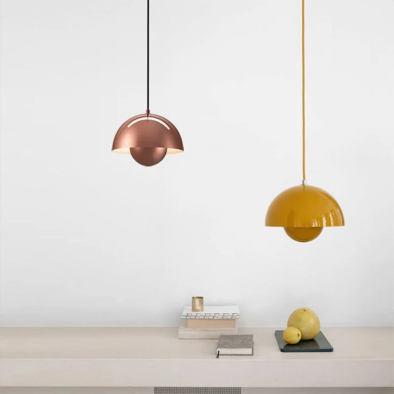 Modern pendant lamp with floating spherical glow