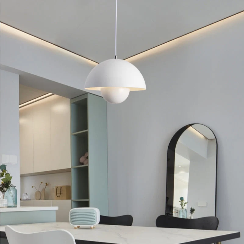 Modern pendant lamp with floating spherical glow