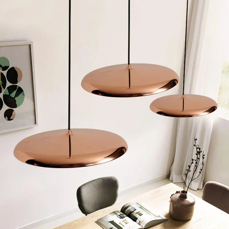 Minimalist round LED pendant lamp