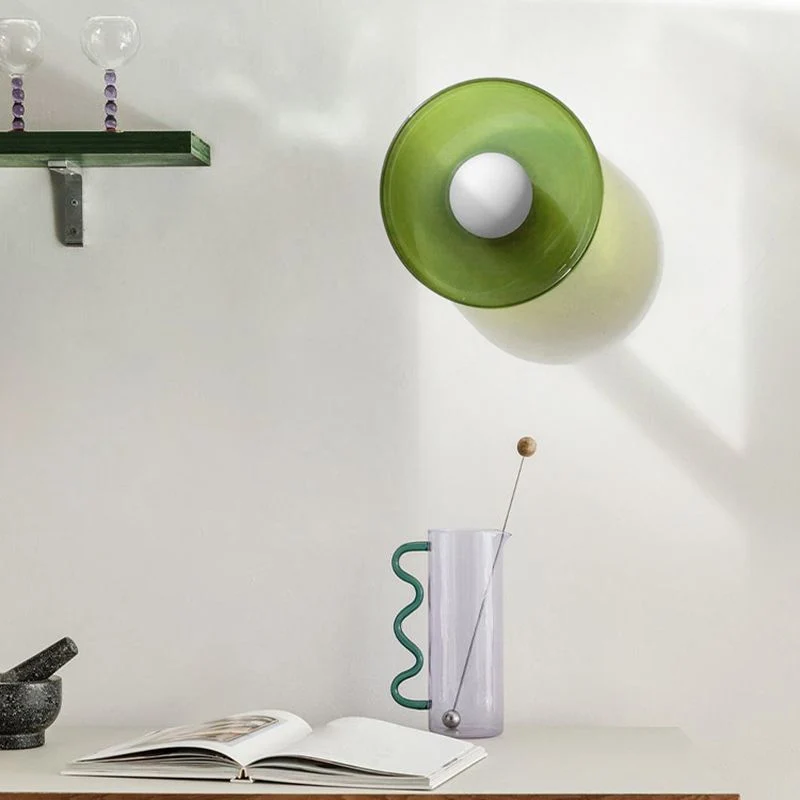 Minimalist pendant lamp with soft light