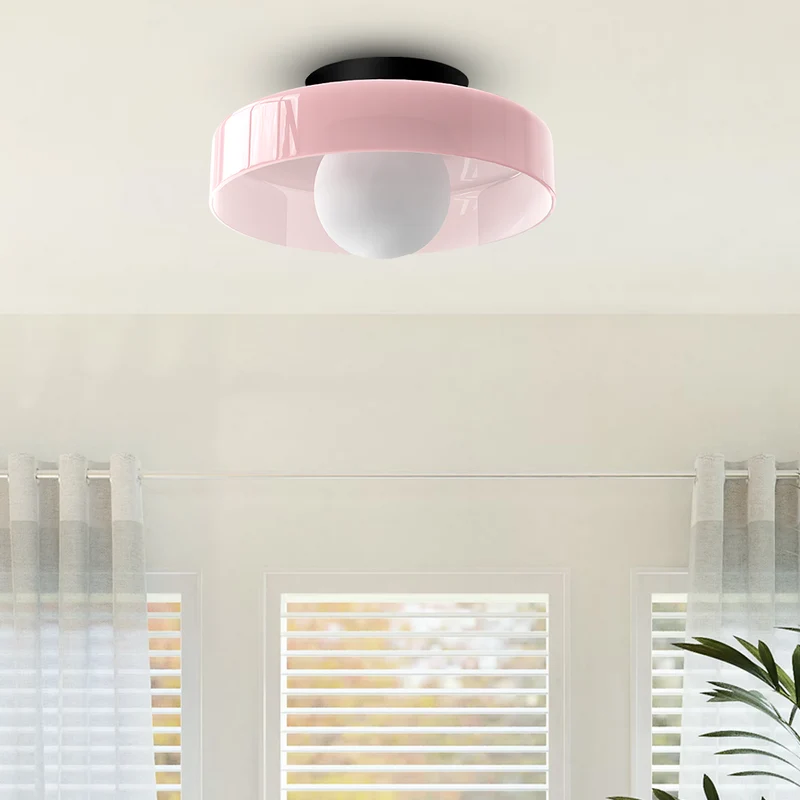 Minimalist pendant lamp with soft light
