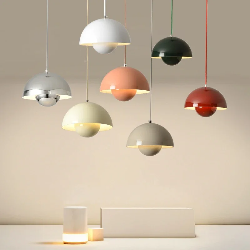 Pendant lamp with warm light for stylish interiors
