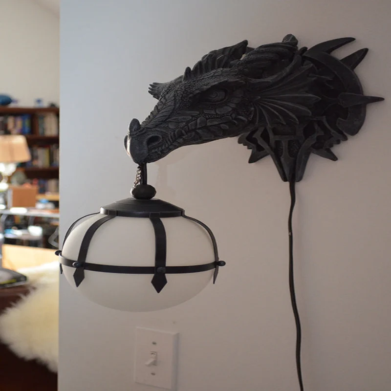 Dragon Wall Lamp – Medieval Fantasy Decoration