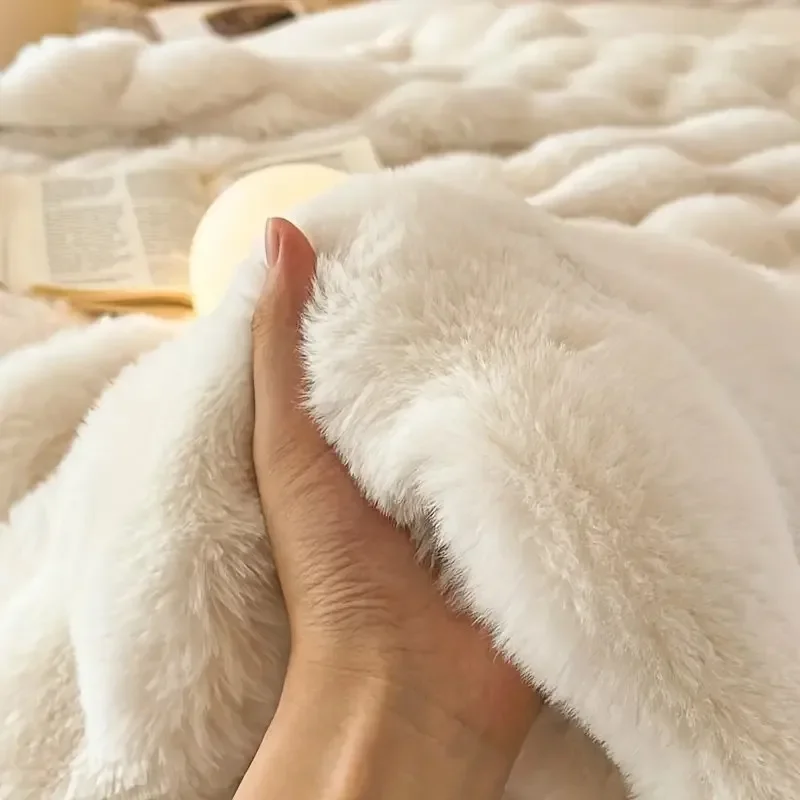 Double-Sided Blanket Stylish Texture for Modern Interiors