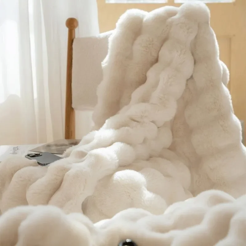 Double-Sided Blanket Stylish Texture for Modern Interiors
