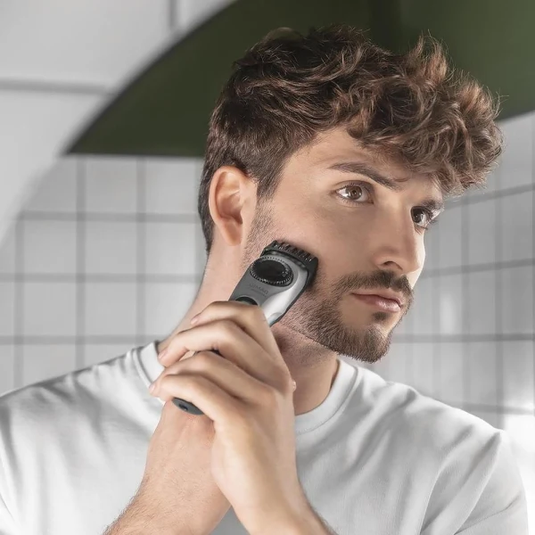 Cecotec Bamba PrecisionCare AllDrive Pro Regolabarba - Lame Titanio - Uso Wireless e con Cavo - Autonomia 75min - Lame Estraibili - Ergonomico - Grigio