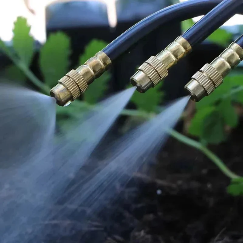 Vernevelsysteem Tuin – 20 Meter Slang met 20 Verstelbare Sproeikoppen