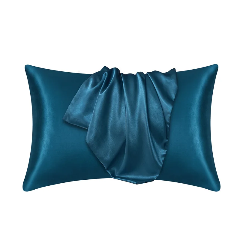 Taie d'Oreiller Effet Soie - Luxe & Confort