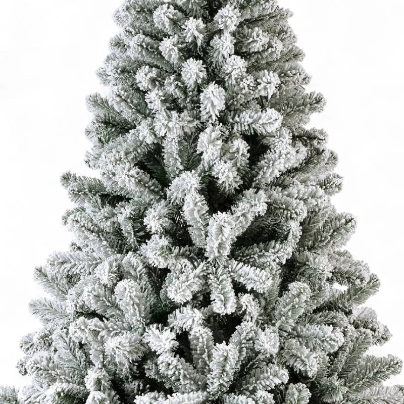 Albero di natale innevato con rami in pvc Marmolada
