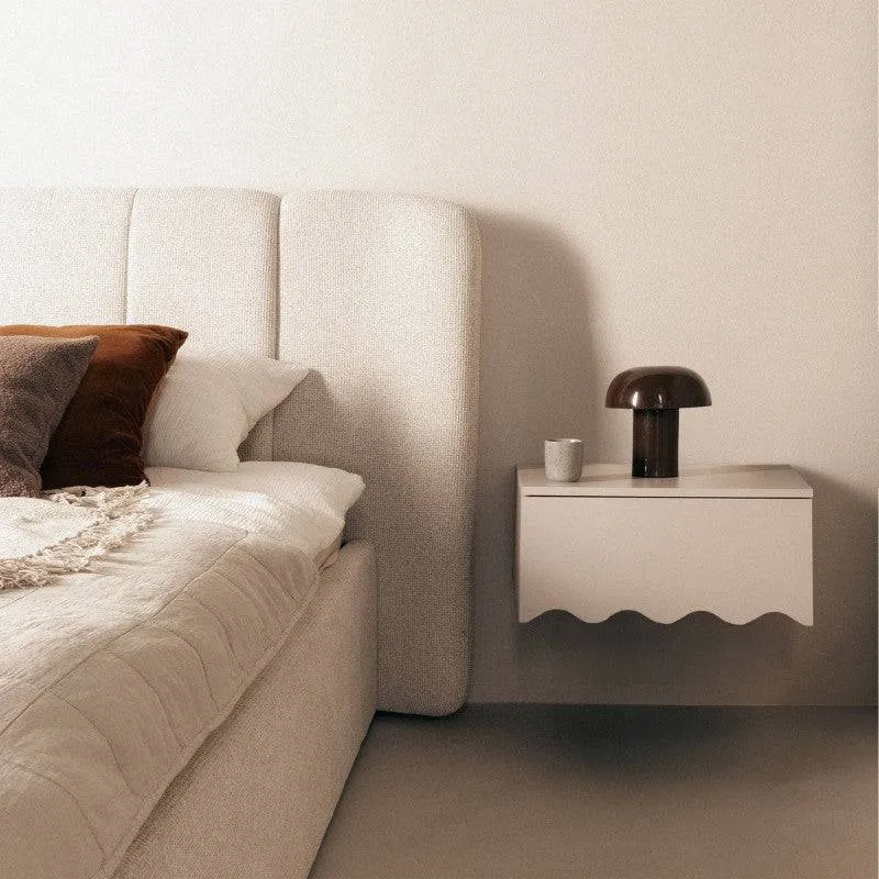 Comodino TIM Cashmere con Onda