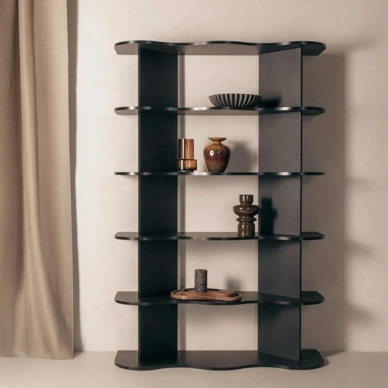 Scaffale RHIO alto nero con bordi ondulati