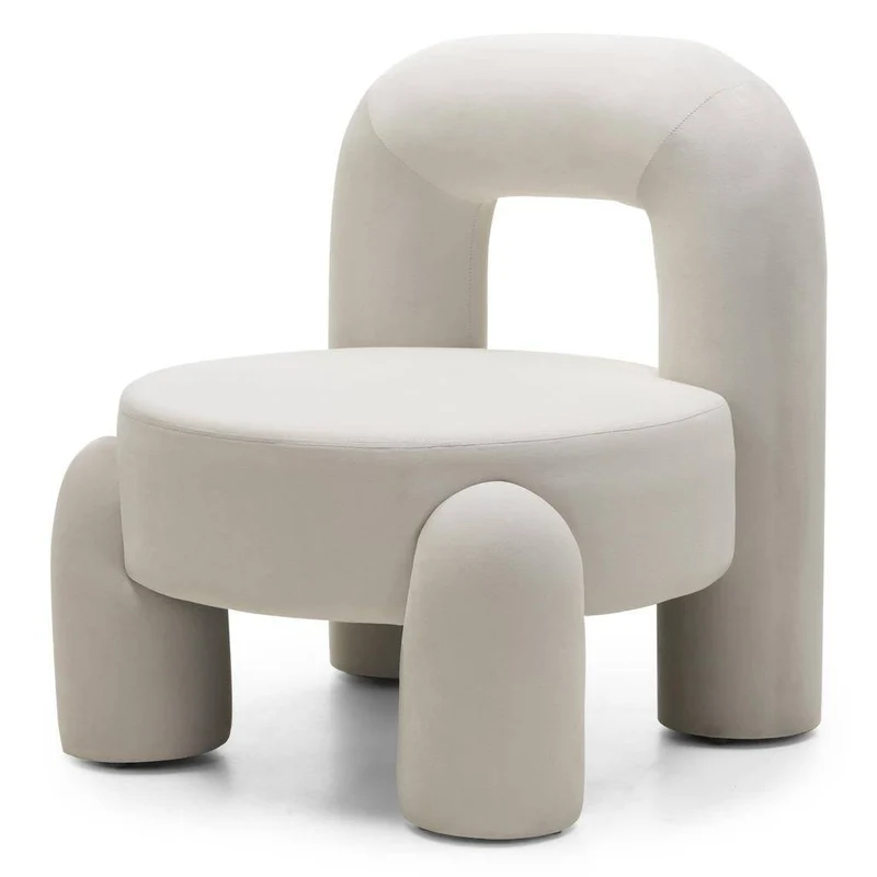 Poltrona LUCCA, velluto crema, forme arrotondate