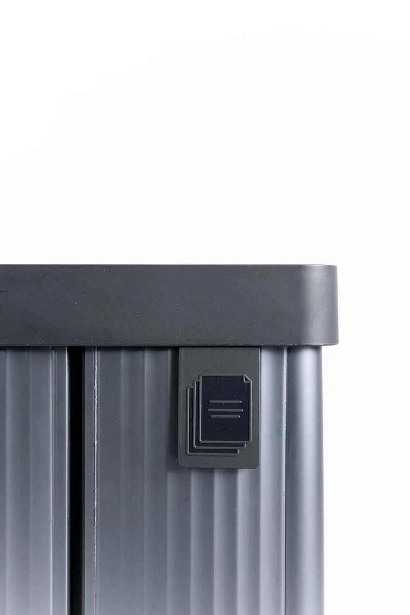 Pattumiera Alta 54L Interno Esterno Keter Verto Recycle 43,5x26,5x68,7 cm con Bordo Copri Sacco in Plastica Blu Perla