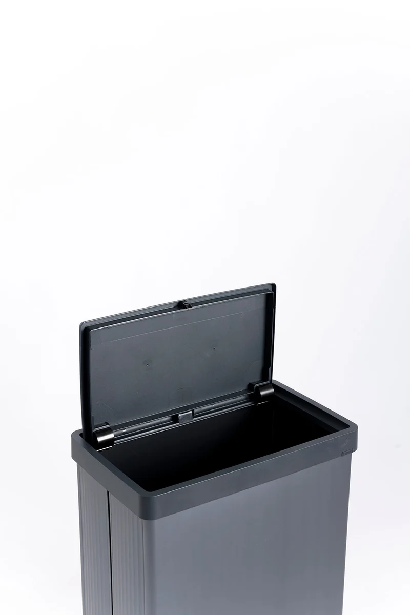 Pattumiera Alta 54L Keter Verto High 43,5x26,5x68,7 cm in Plastica Blu Perla