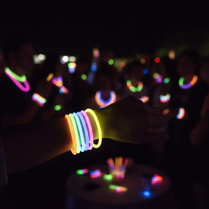 Halloween Glow Sticks for Bracelets and Necklaces for Parties