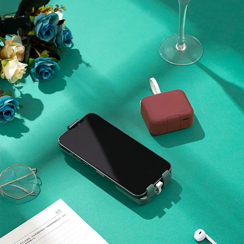 Powerbank – compacte 4000mAh oplader met Type-C & Lightning kabel