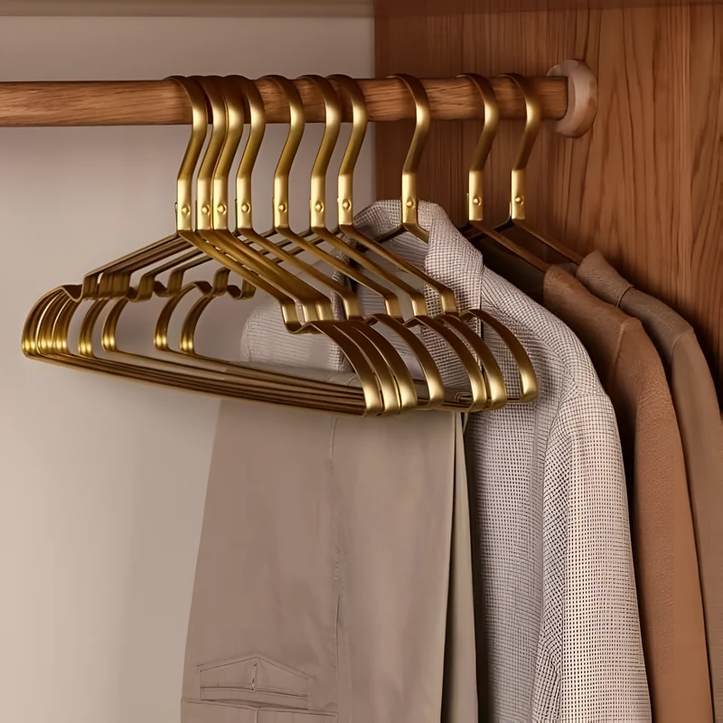 Aluminium Kledinghangers – Antislip, Ruimtebesparend & Roestbestendig