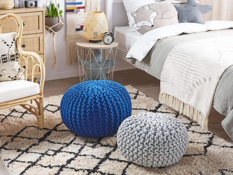 Pouf ottomana grigio chiaro in cotone lavorato a maglia perline EPS riempimento rotondo piccolo poggiapiedi 40 x 25 cm