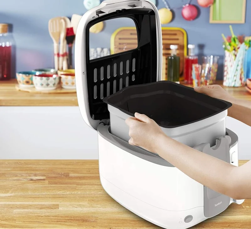 Tefal FR3100 Friggitrice 1800 W da Cucina Capacità 2.2 Litri e Spia di Controllo