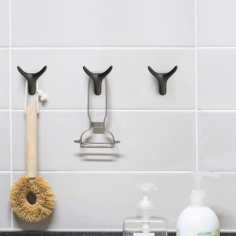 Wandhaak in Hoornvorm – Zinklegering & Stevig Ontwerp