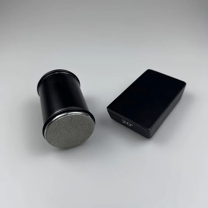 Rollende Messenslijper – Diamant Slijprol met Magnetische Hoekgeleiding
