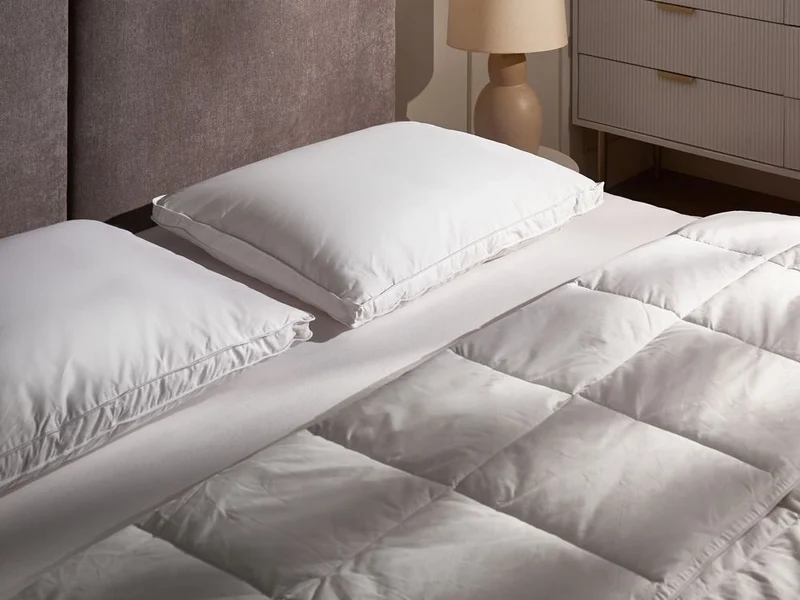 Cuscino da letto guanciale Cotone Bianco Piumino D'anatra e Piume 50 x 60 cm Medio Morbido