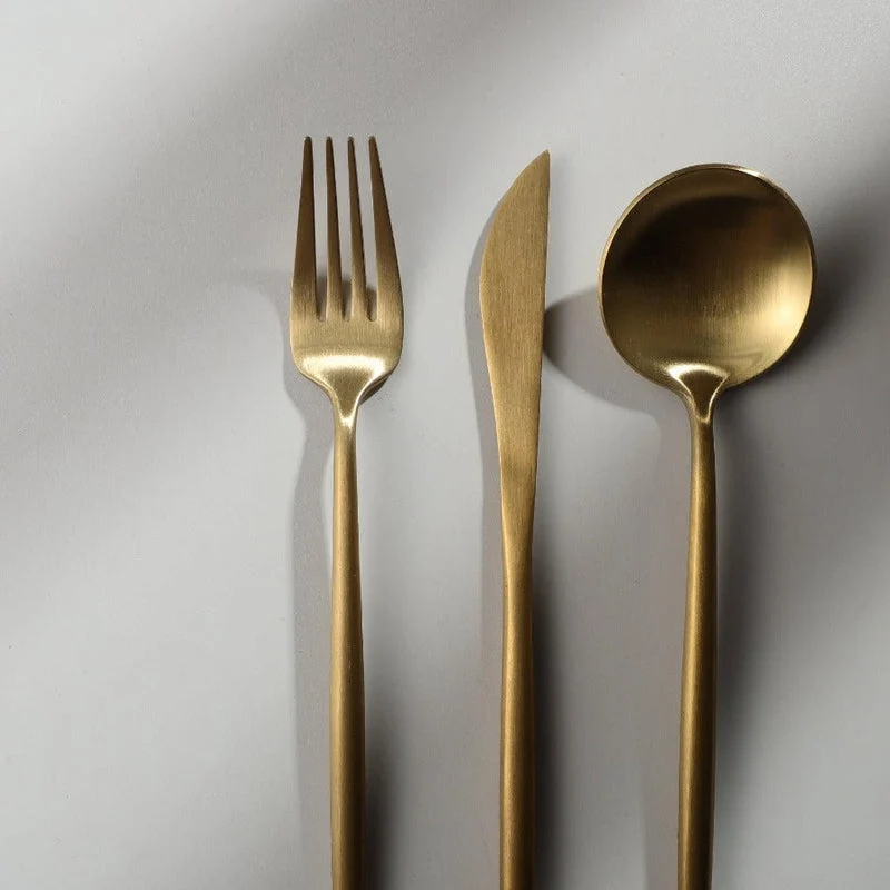 Bestekset – Roestvrijstalen set met minimalistisch ontwerp en matte afwerking