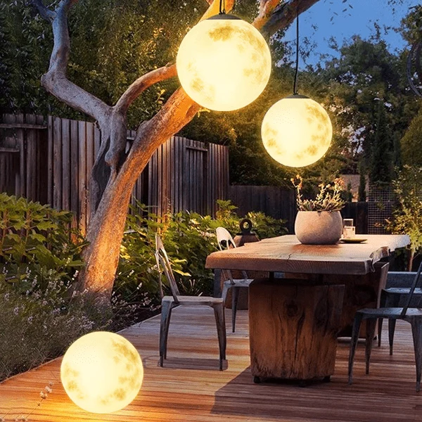 Tuinhanglamp – Ronde Buitenlamp met Warm LED-Licht en Weerbestendig Ontwerp