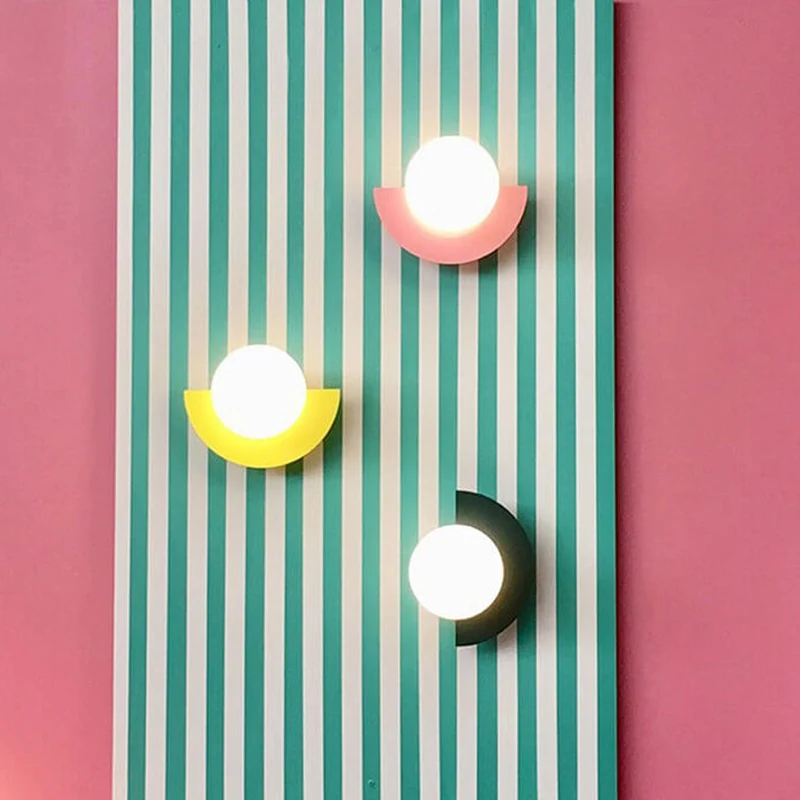 Modern Wall Sconce Colorful Spherical Semi-Circular Lamp
