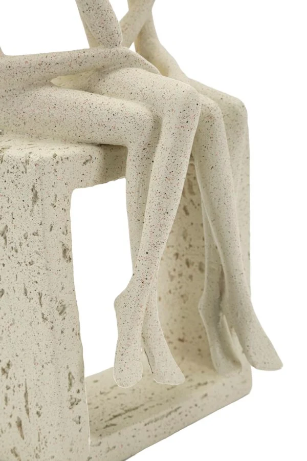 Statuetta Coppia Stons 11,5x9x25 cm in Resina Crema