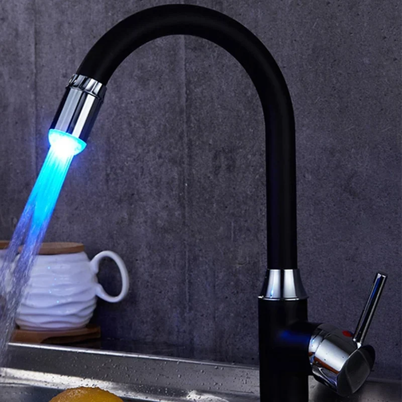 Kraanopzetstuk met led – kleurt de waterstraal, zonder batterijen