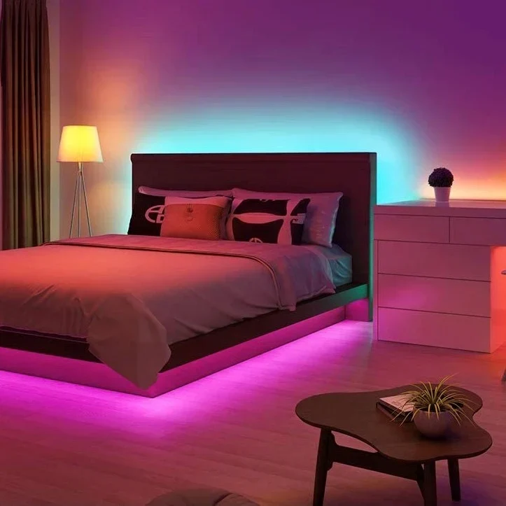 Lichtstrip met kleurwissel – rollen van 5 tot 20 meter, met bediening