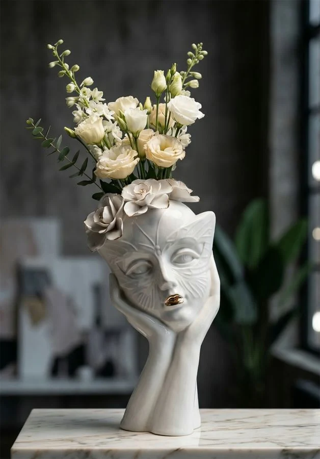 Vaso Woman Mask 16,5x14x27,3 cm in Porcellana Bianco e Oro