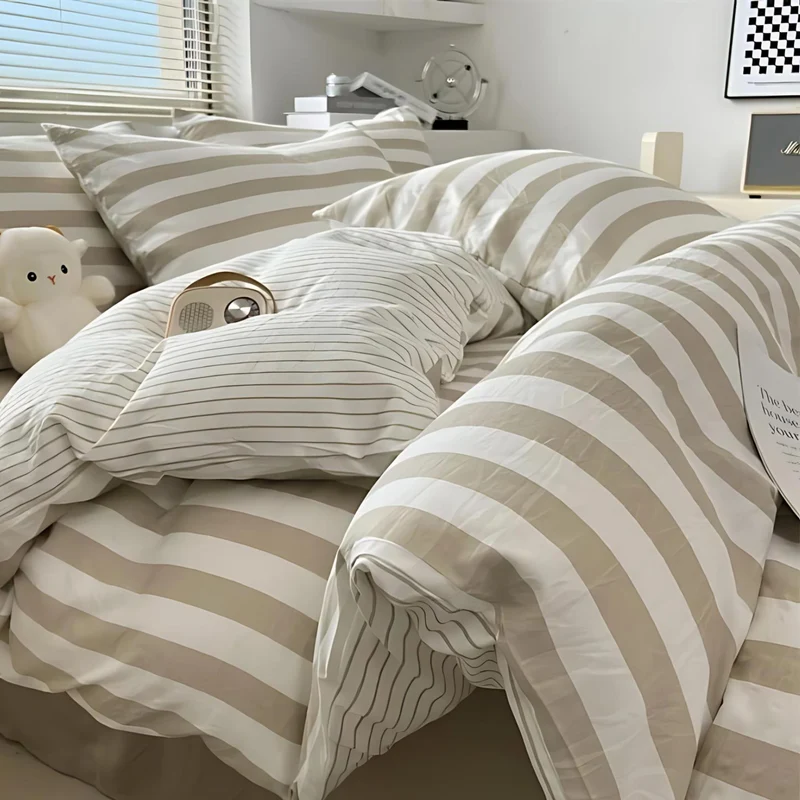 Elegant Cotton Elenorra Striped Bedding Set
