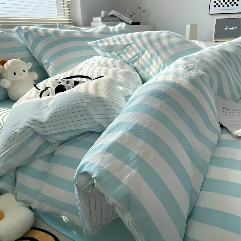 Elegant Cotton Elenorra Striped Bedding Set