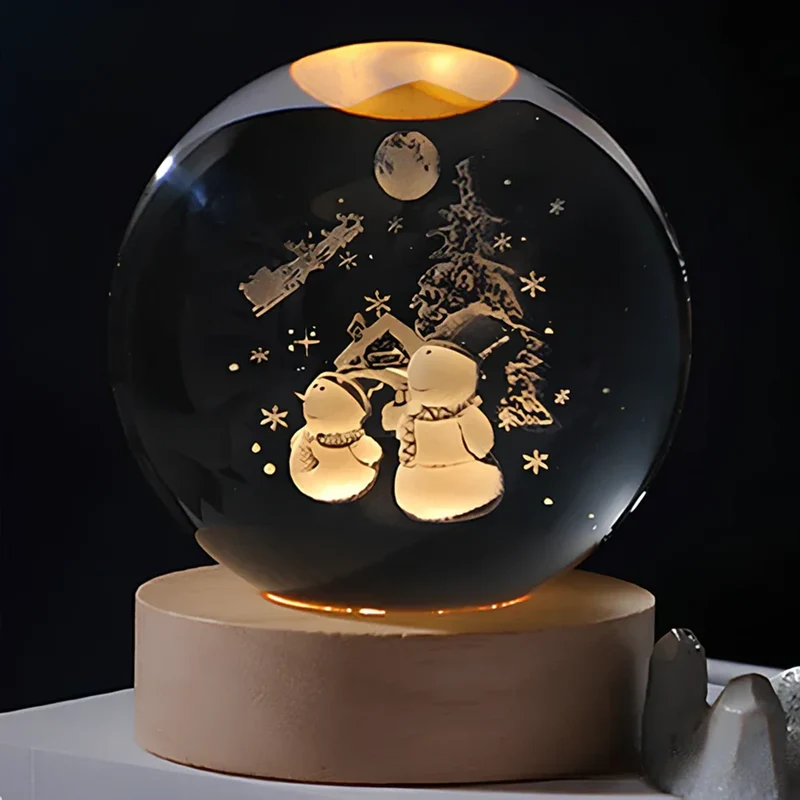 Decorative crystal ball with 3D pattern