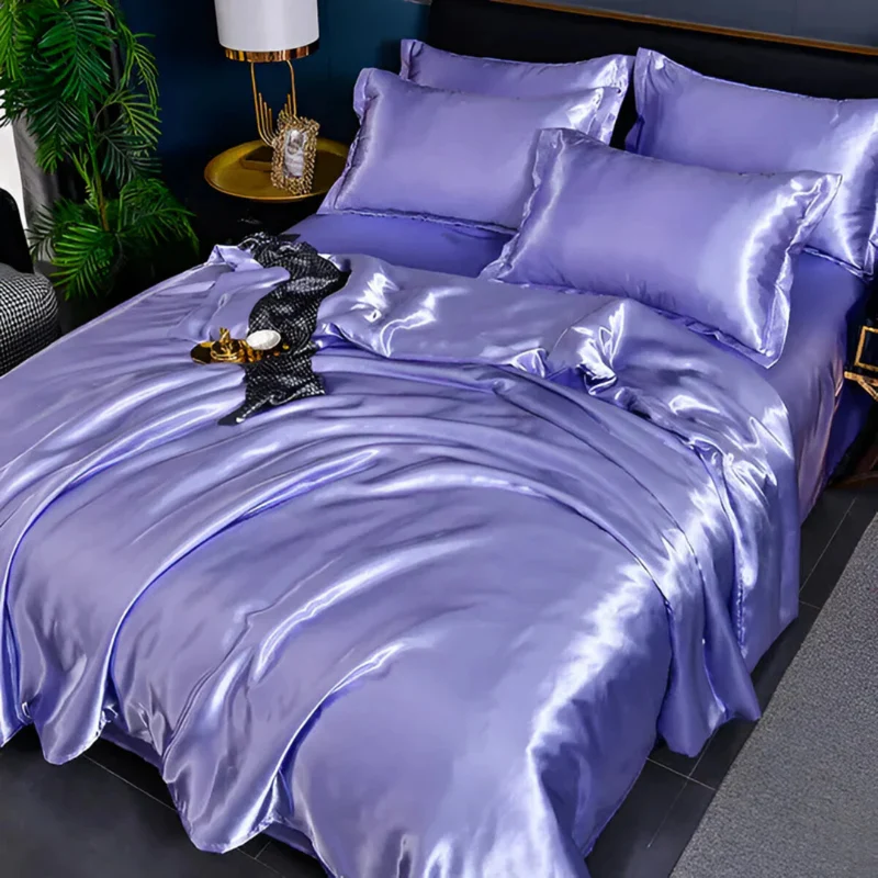 Luxury silk satin bedding set with duvet cover and pillowcases