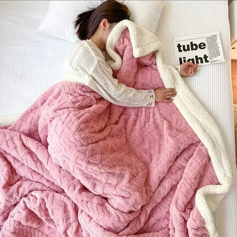 Warm Thick Lambswool Blanket – Stylish for Winter Evenings