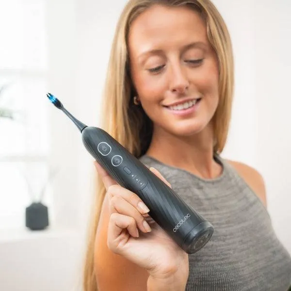 Cecotec ToothCare Jet Splash UltraSonic Spazzolino e Irrigatore Dentale - Serbatoio 60ml - Pressione 120PSI - 3 Modalità - Autonomia di 4 Settimane - IPX7 - Testine Incluse - Timer - Colore Grigio Scuro