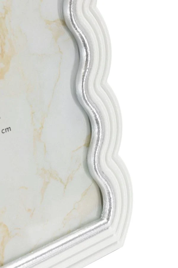 Cornice Curty 25,2x1,7x30,3 cm in Resina e Vetro Bianco e Argento