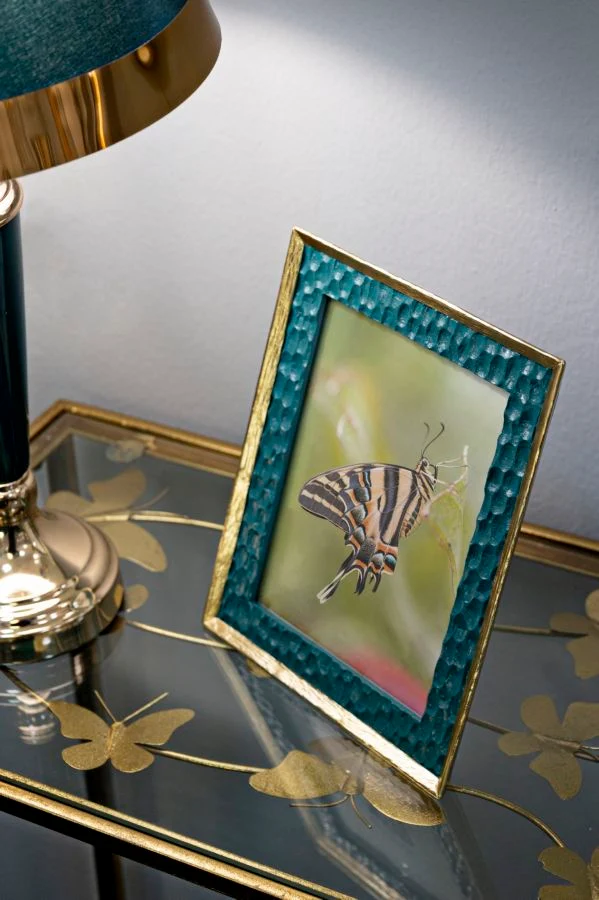 Cornice Grent 20,3x2x25,3 cm in Resina e Vetro Verde e Oro