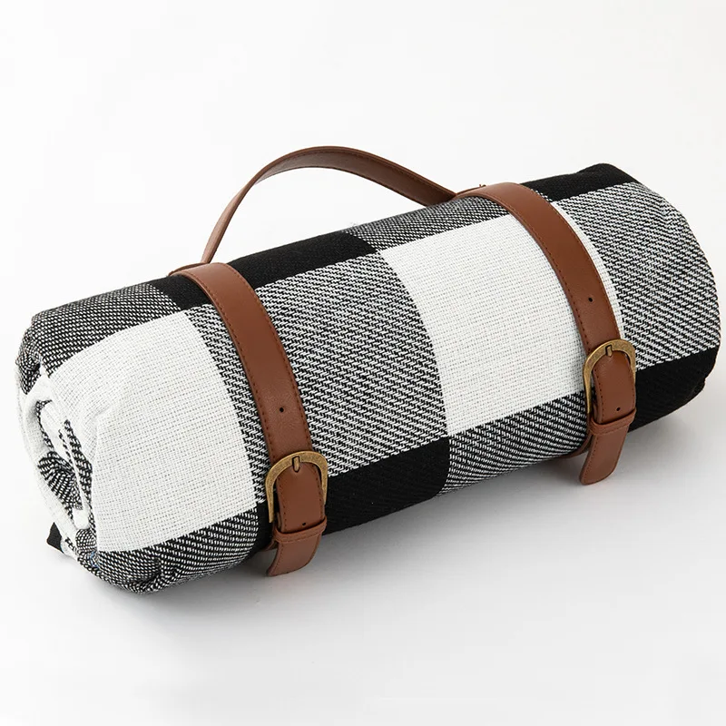 Compact Foldable Waterproof Picnic Blanket in Checkered Pattern
