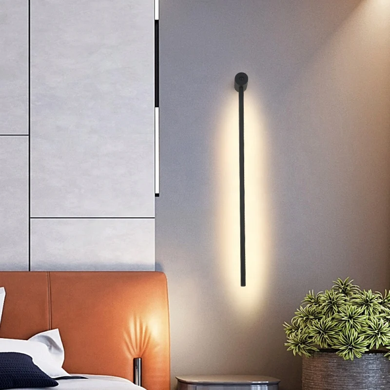 Elegant Linear LED Wall Lamp for Modern Interiors