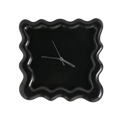 Contemporary Slim Minimalist Round Wall Clock